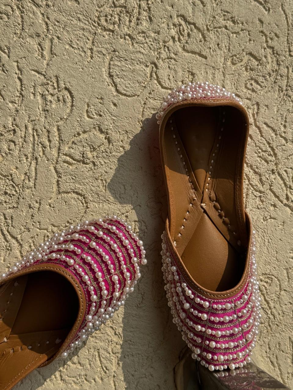 GULABI NOOR ( PINK with Pearls )