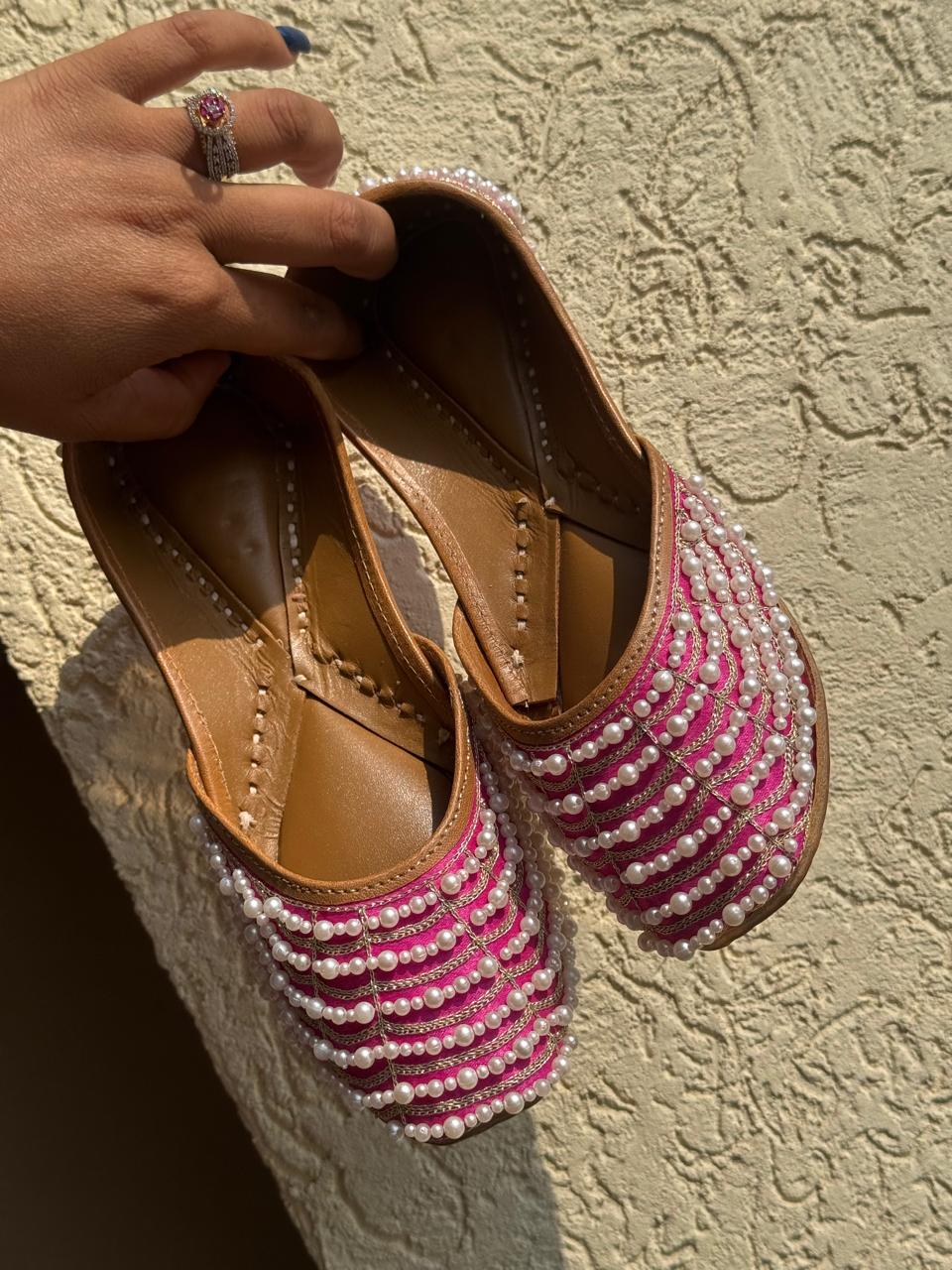 GULABI NOOR ( PINK with Pearls )