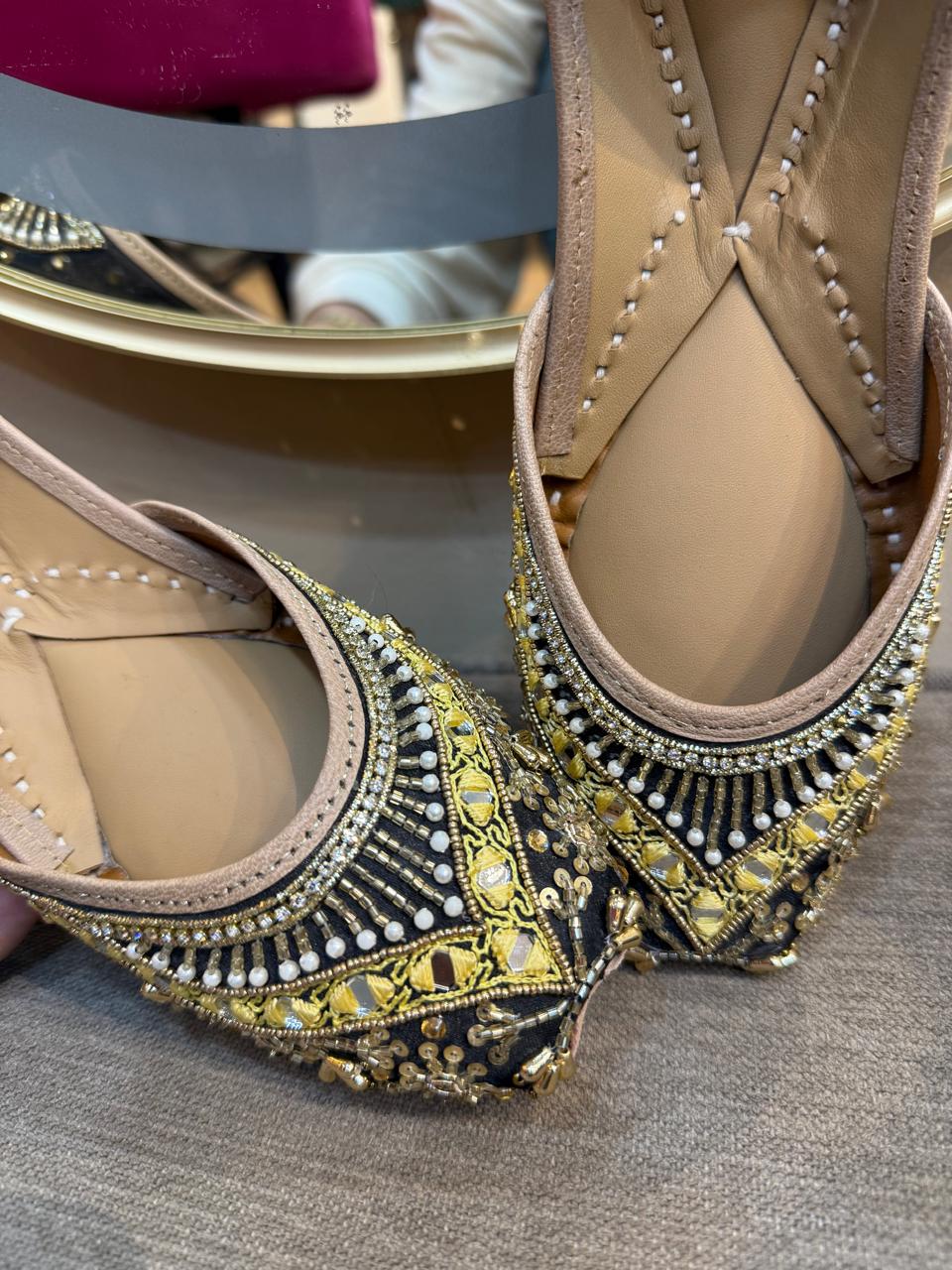 ਕਾਲੀ ਜੋਗਨ (BLACK)