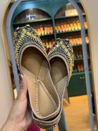 ਕਾਲੀ ਜੋਗਨ (BLACK)