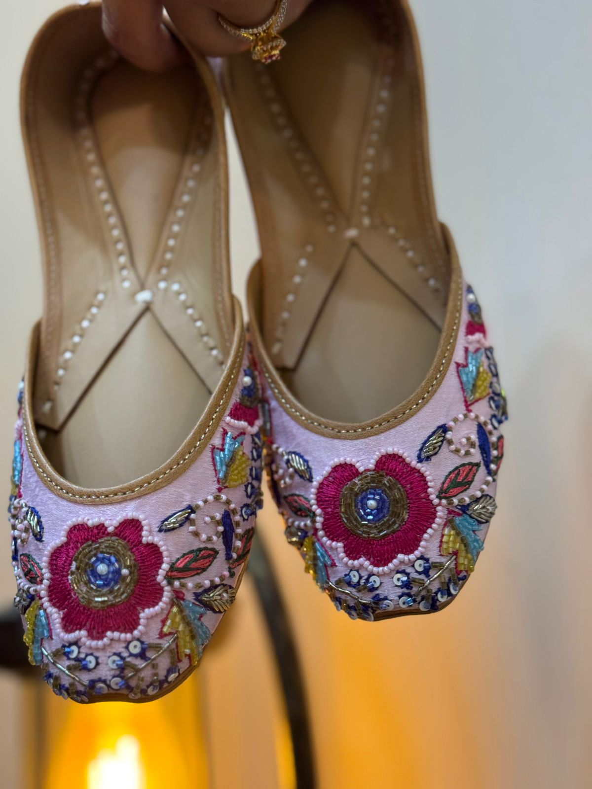 GULABI NAZAKAT (PINK MULTI)