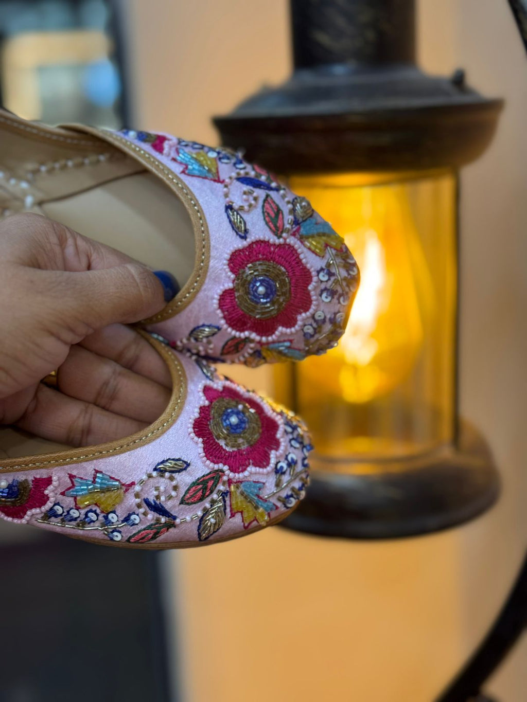 GULABI NAZAKAT (PINK MULTI)