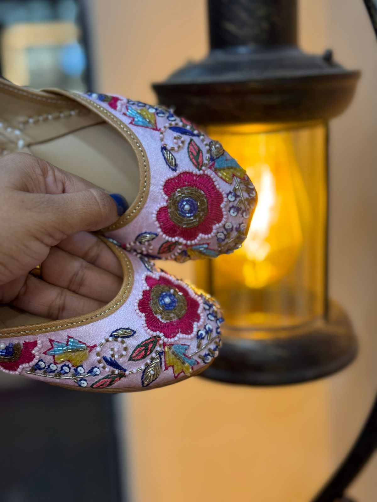 GULABI NAZAKAT (PINK MULTI)