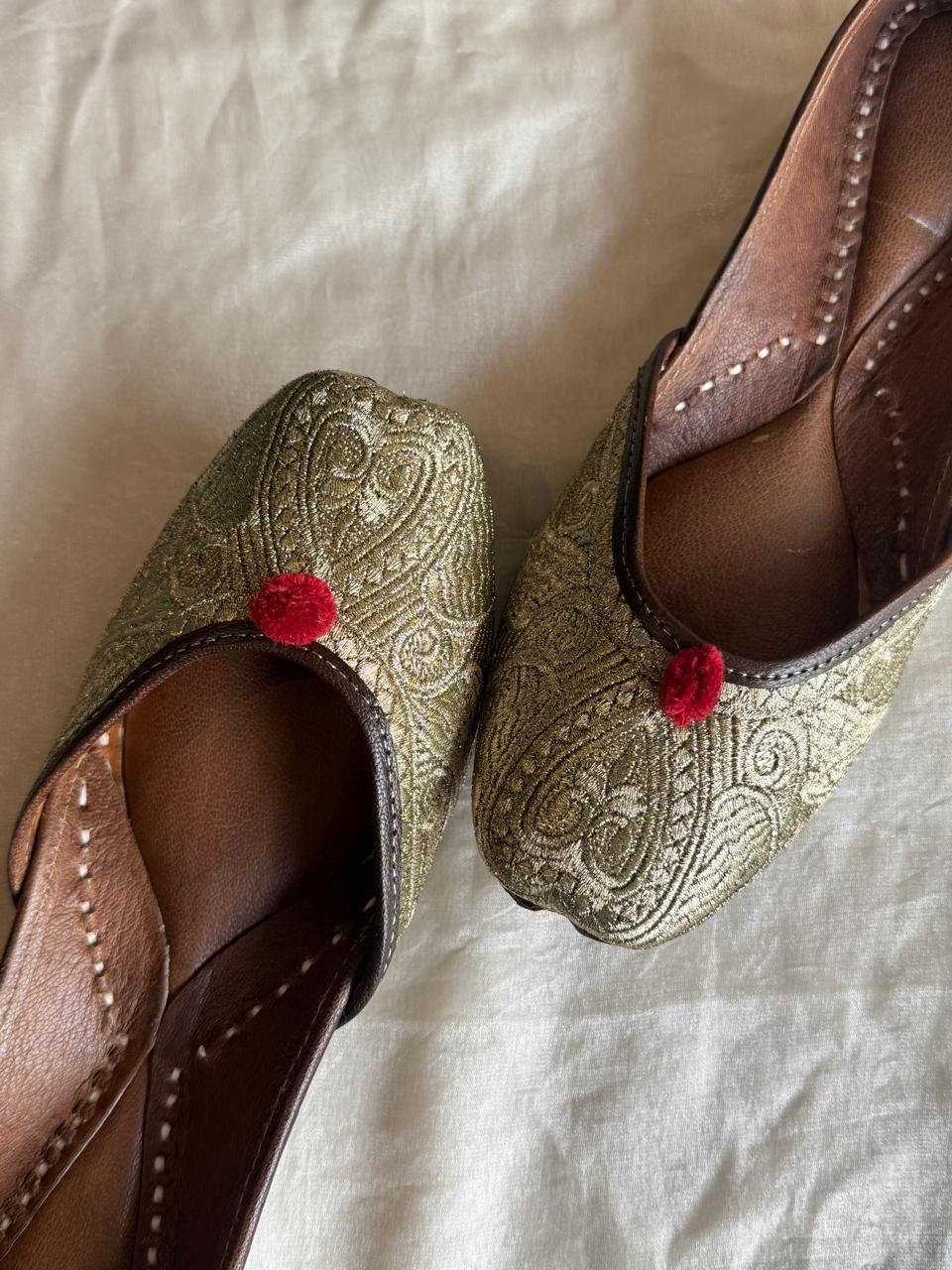 HEART OF TEELA (BY BANNI)