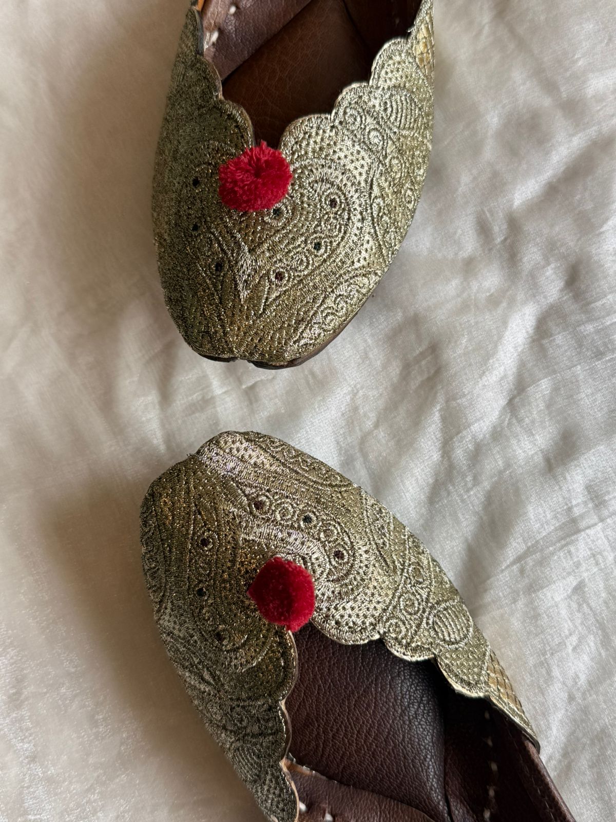 TEELE DI DIILKASH (CUT WORK HEART)