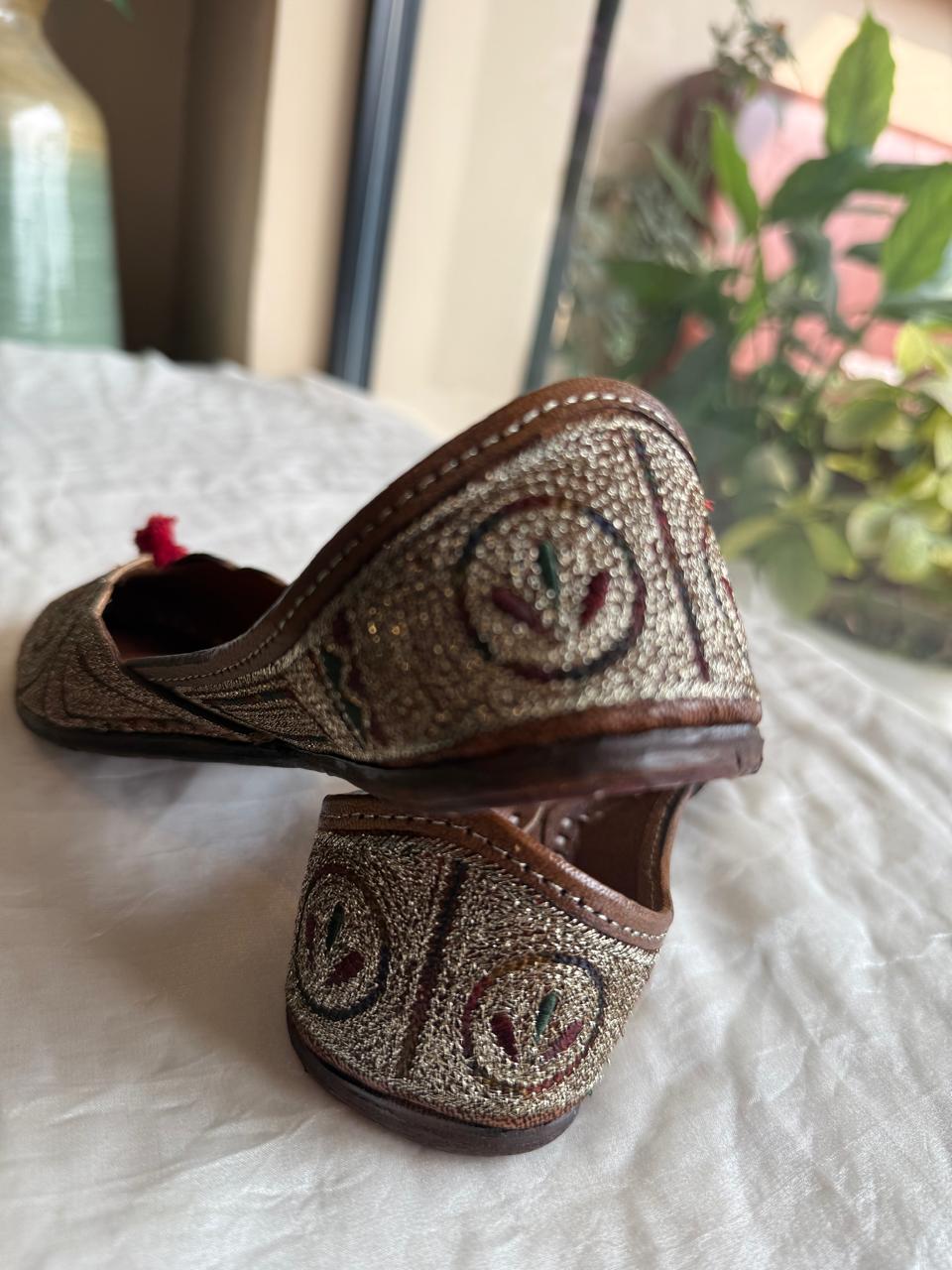 MULTI CUT BLOOM ( CUT WORK)