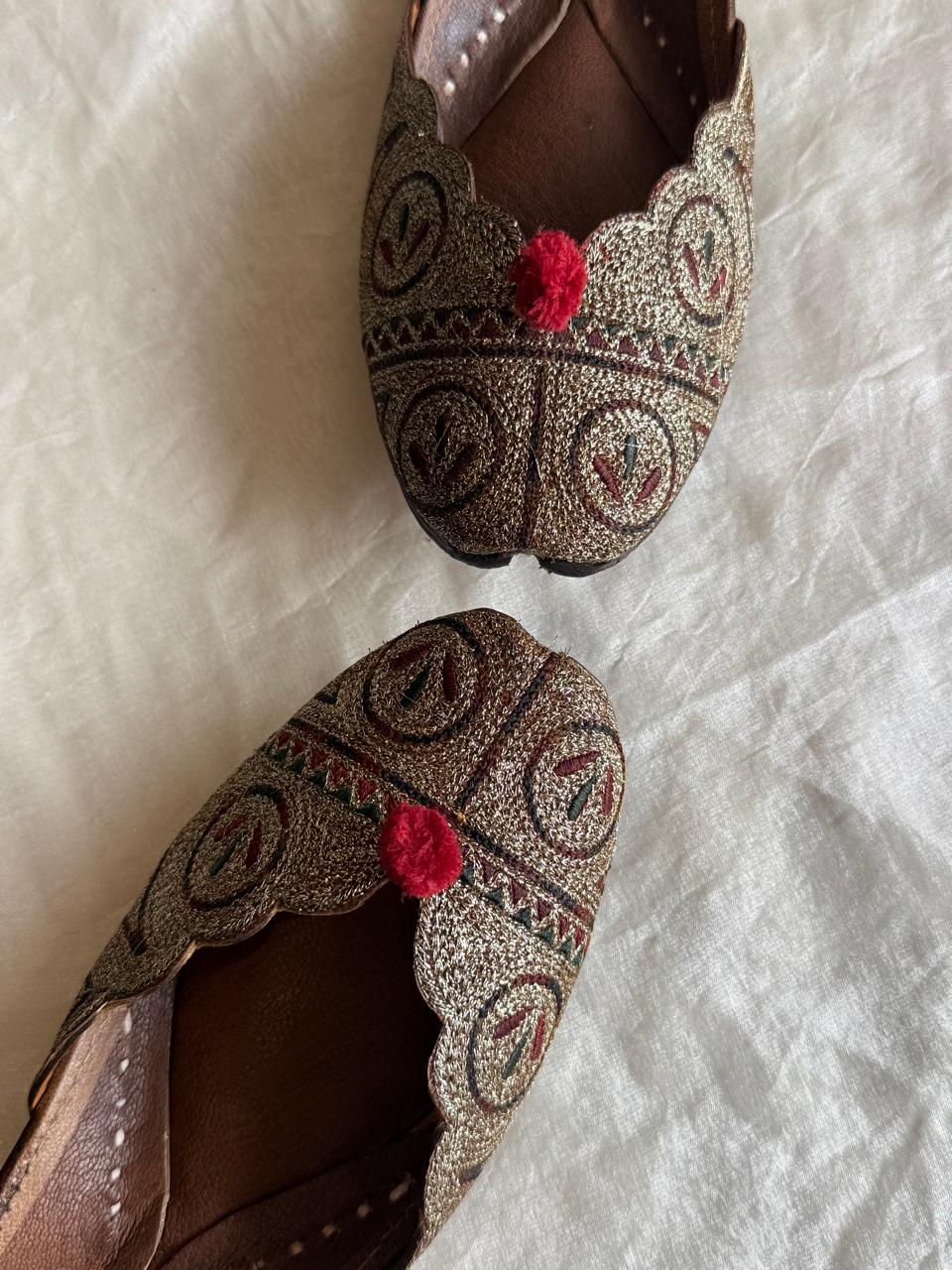 MULTI CUT BLOOM ( CUT WORK)