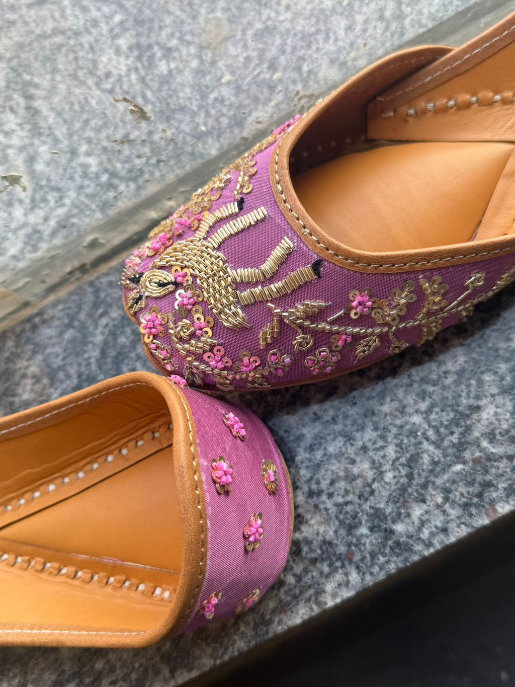 DEER LAVENDER (SOGAT)