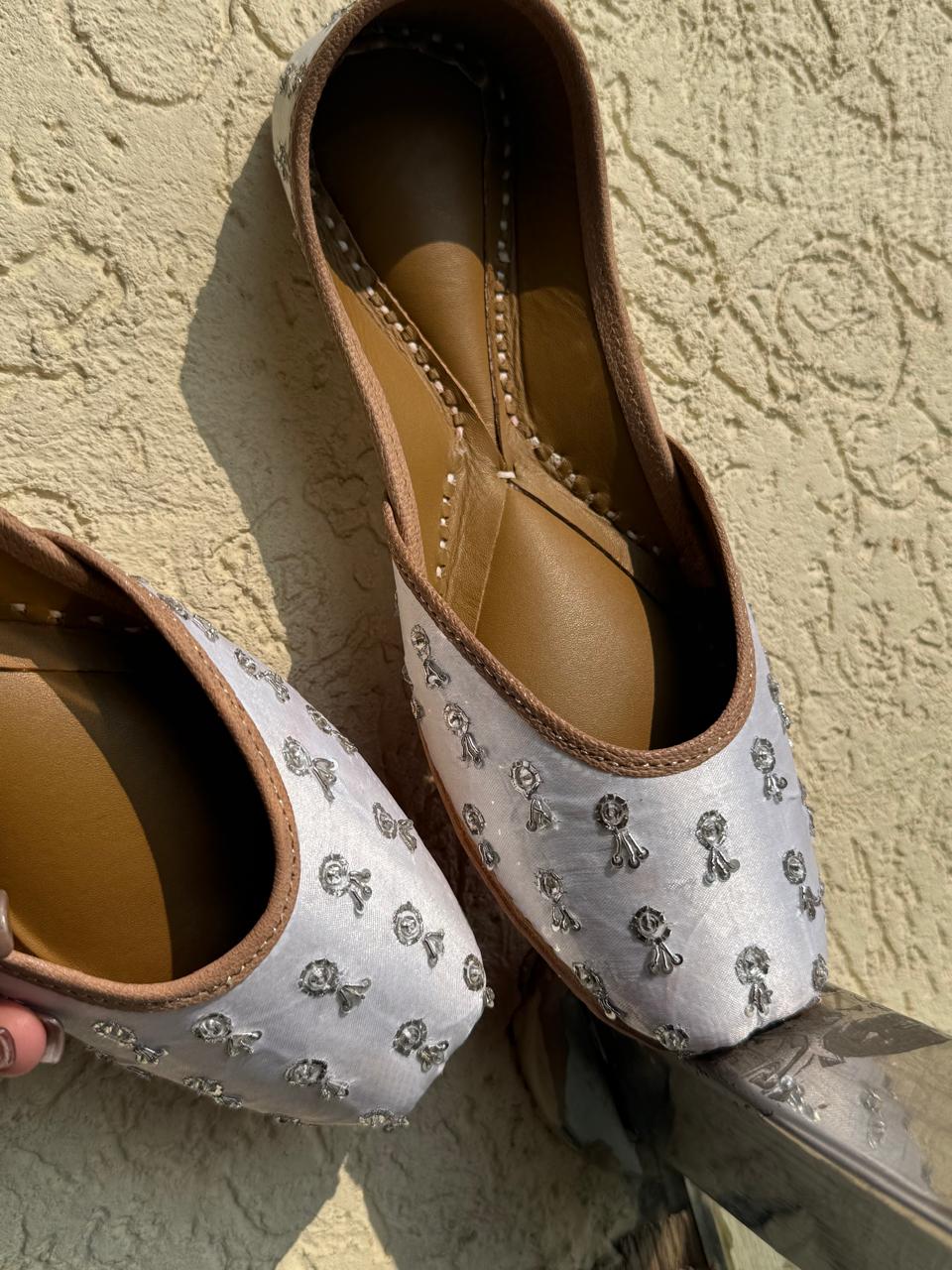 SIPPI SNOW (BY BANNI)